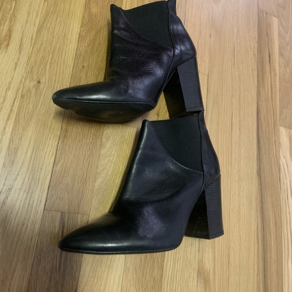 Pull on Farferch ankle booties - Picture 4 of 4